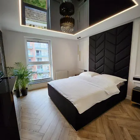 Marina Apartment *